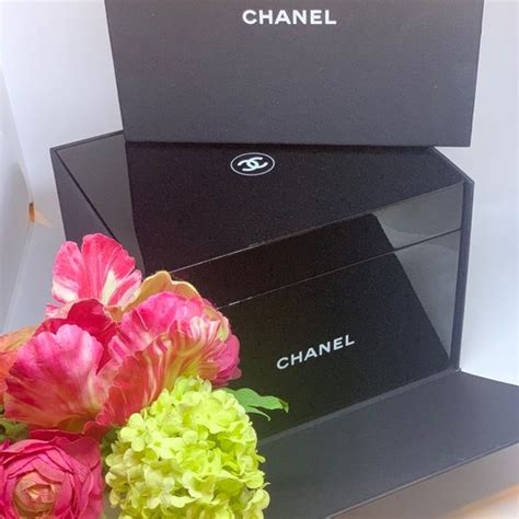 chanel la boite laquee|CHANEL Limited Edition La Boite Laquee Laquered Beauty.